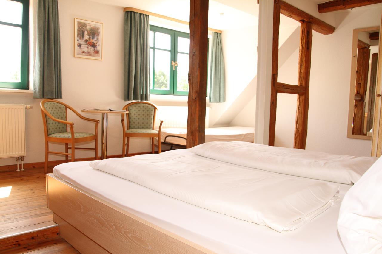 Landgasthof "Wirtshaus Zur Eibe" Jabel Экстерьер фото
